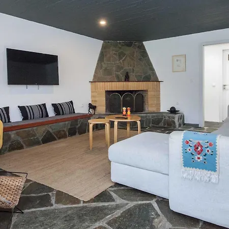 Romantic Stone Getaway Retreat In Nature-loved Penteli 雅典