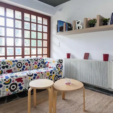 Romantic Stone Getaway Retreat In Nature-loved Penteli * 雅典